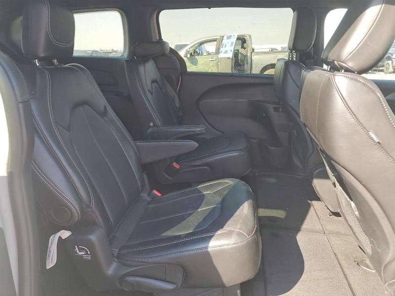 2026 CHRYSLER PACIFICA SELECT 11