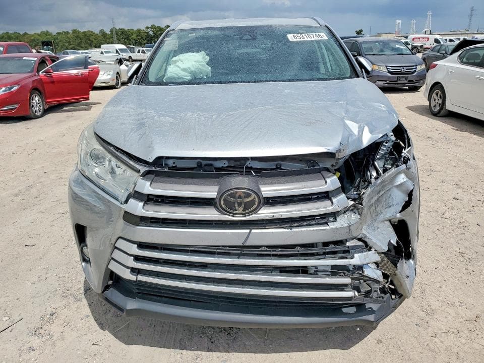 2018 TOYOTA HIGHLANDER XLE 5