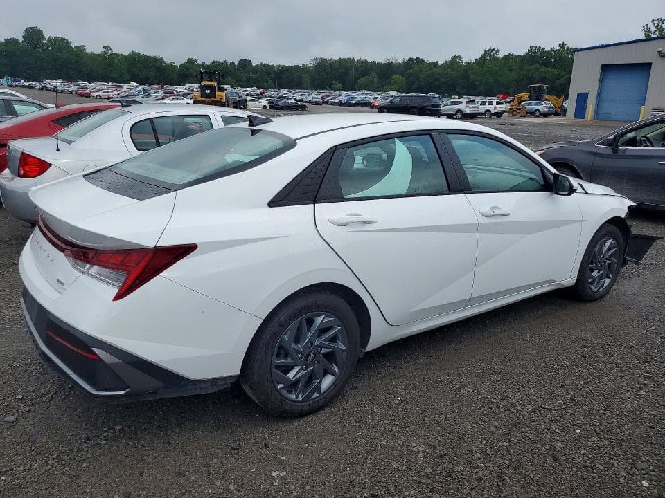 2025 HYUNDAI ELANTRA HYBRID BLUE 3