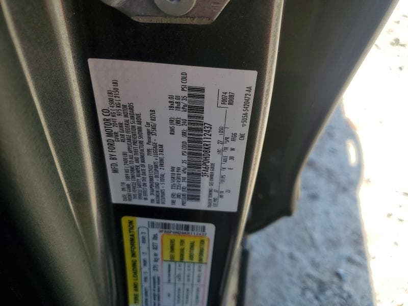 2019 FORD FUSION SE 12