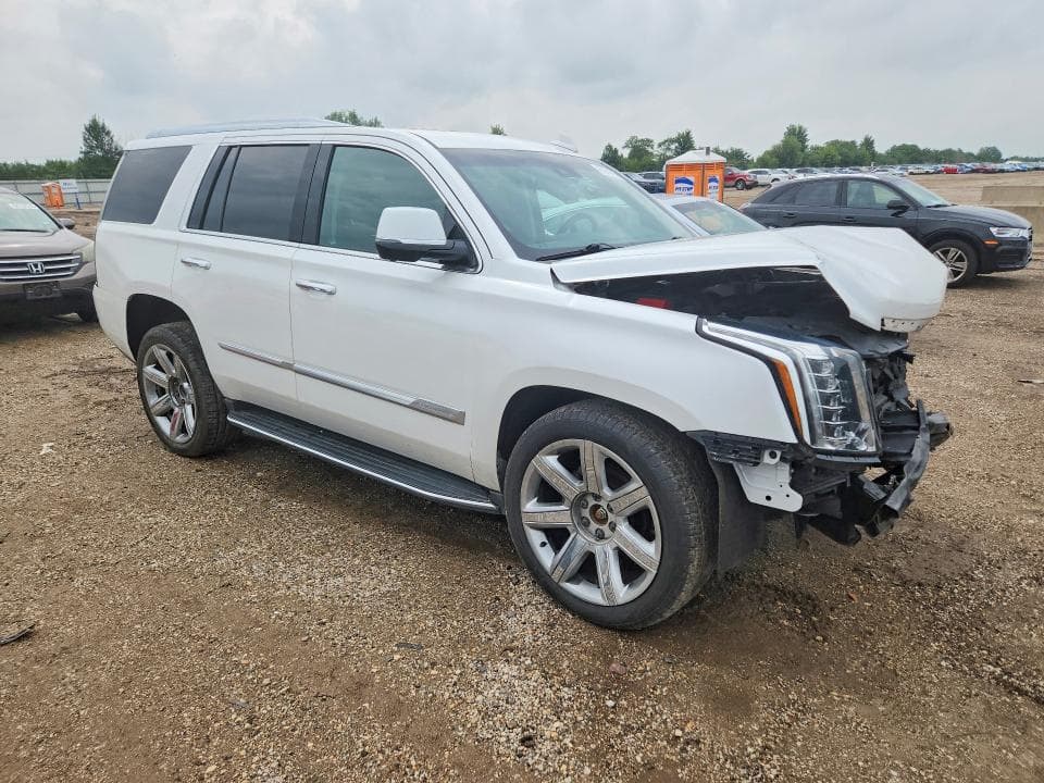2018 CADILLAC ESCALADE LUXURY 4