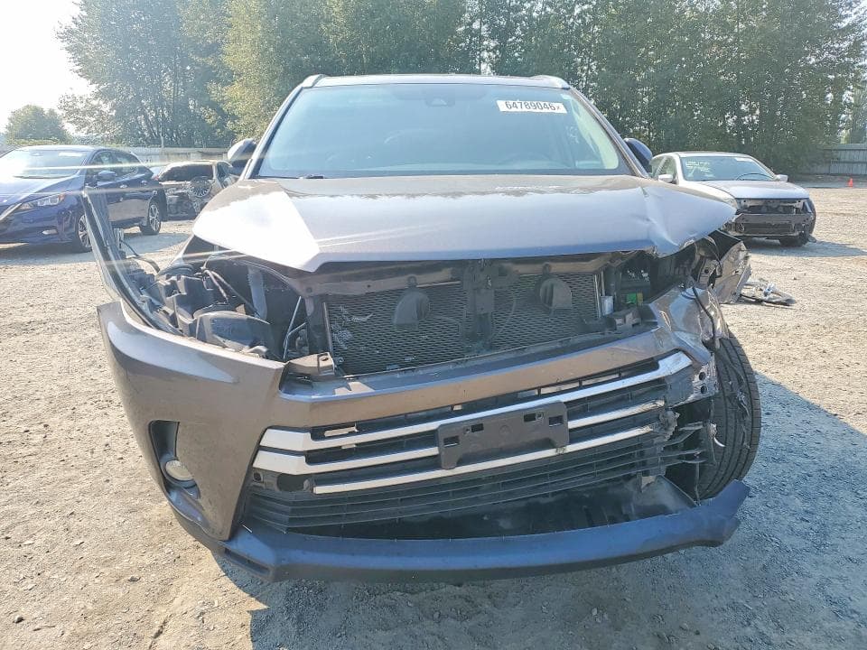 2019 TOYOTA HIGHLANDER XLE 5