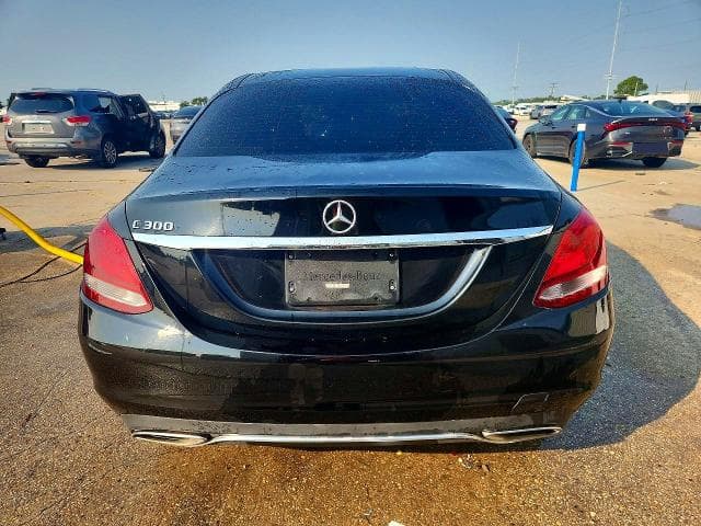 2017 MERCEDES-BENZ C 300 6