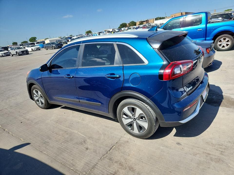 2018 KIA NIRO LX 2