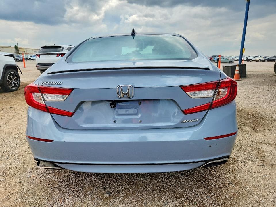 2021 HONDA ACCORD SPORT 6