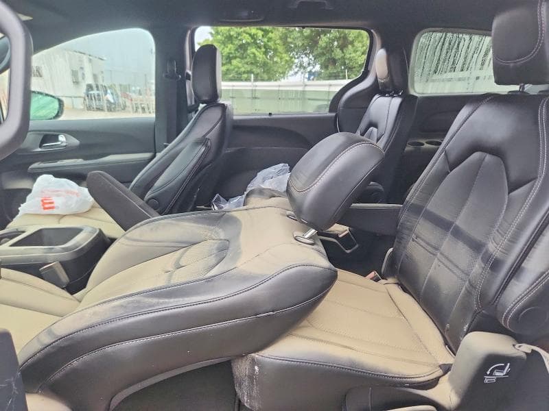 2025 CHRYSLER PACIFICA SELECT 11