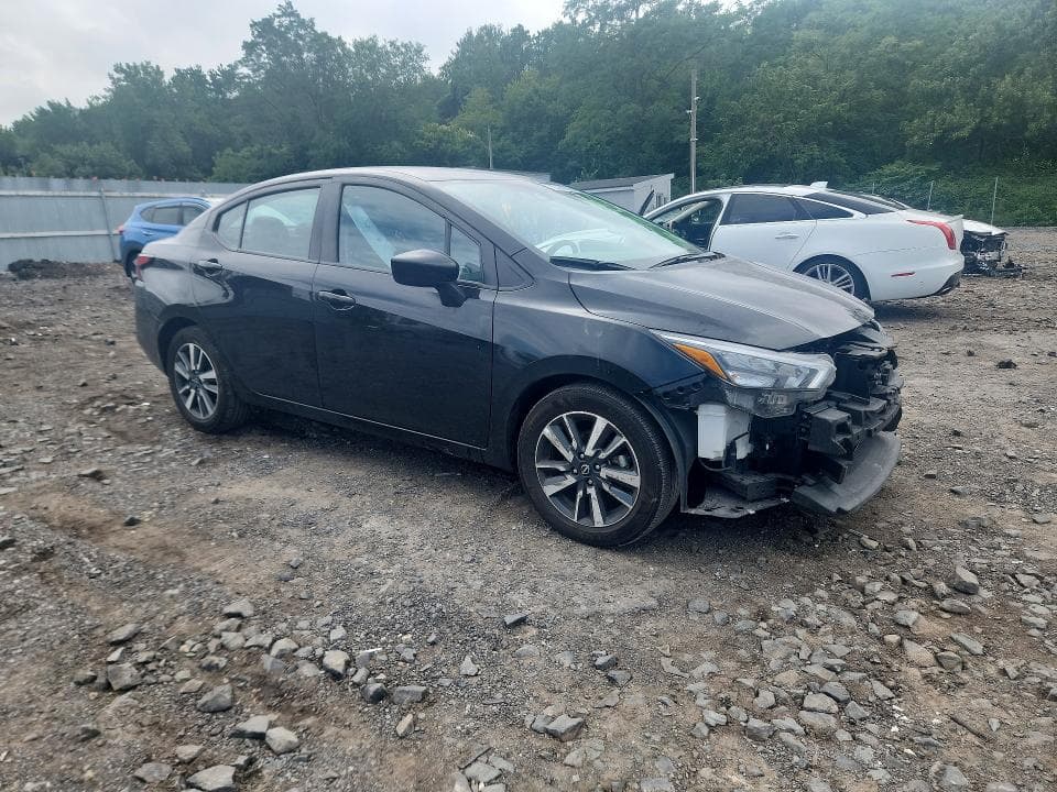 2025 NISSAN VERSA SV 4