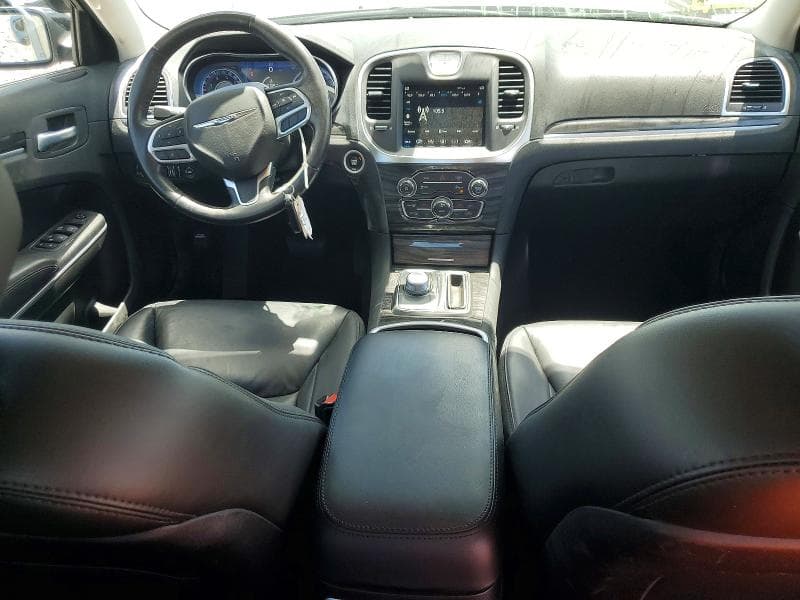2021 CHRYSLER 300 TOURING 8