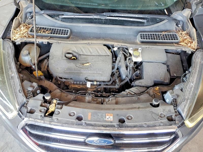 2018 FORD ESCAPE SE 11