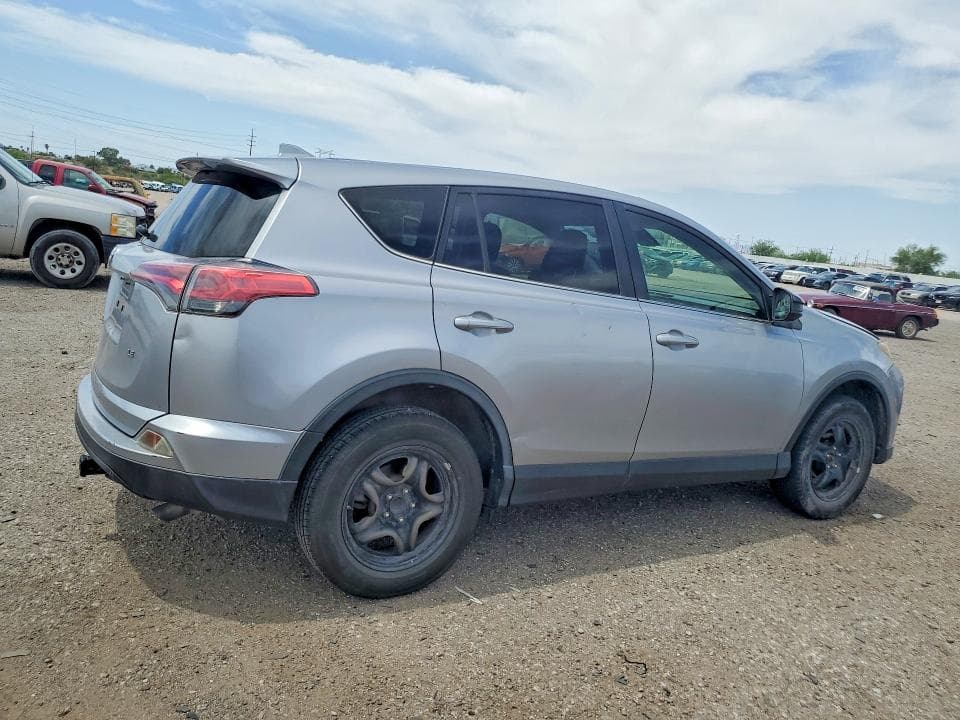 2018 TOYOTA RAV4 LE 3