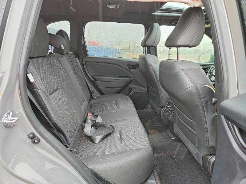 2025 SUBARU FORESTER PREMIUM 11
