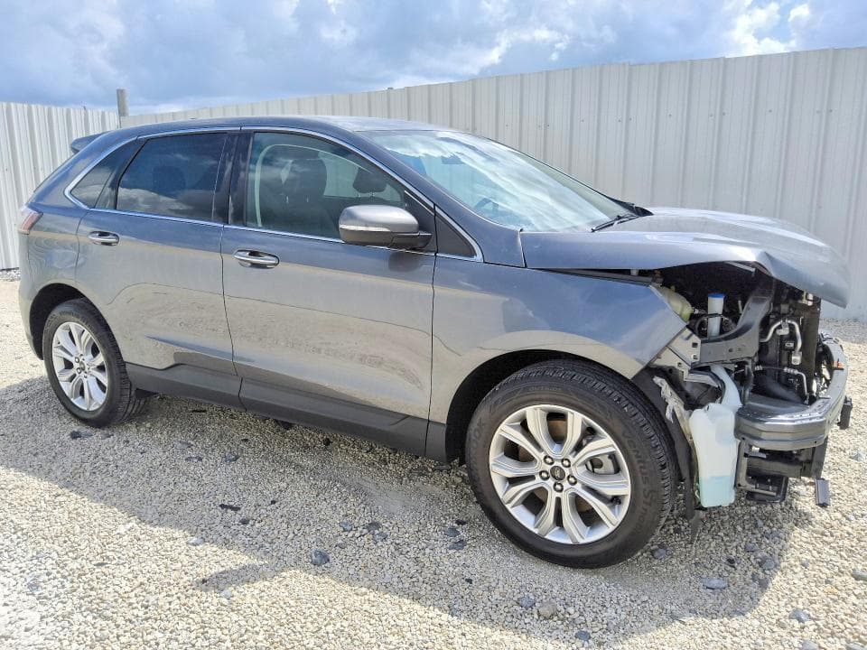 2023 FORD EDGE TITANIUM 3
