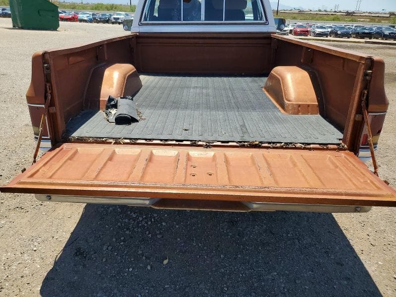 1982 GMC C2500 10