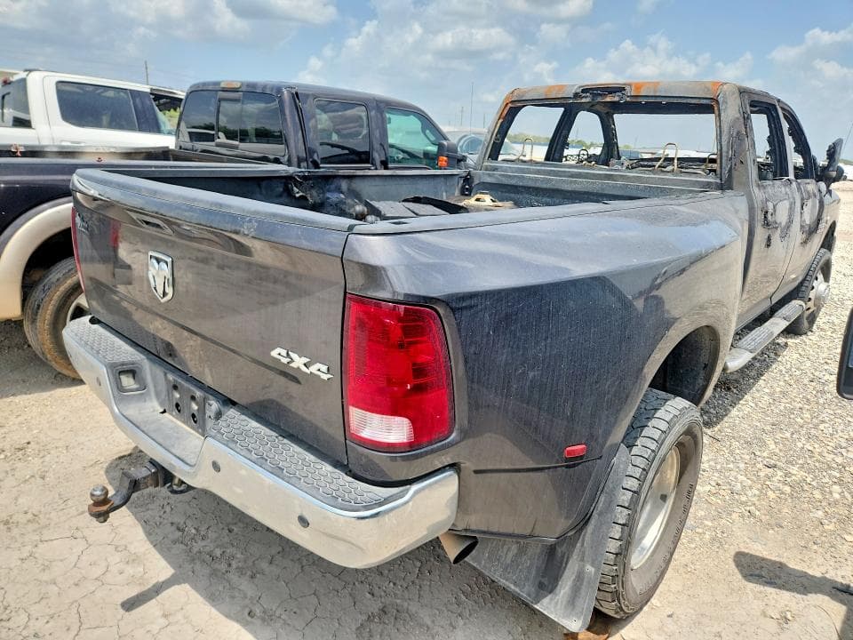 2017 RAM 3500 ST 3