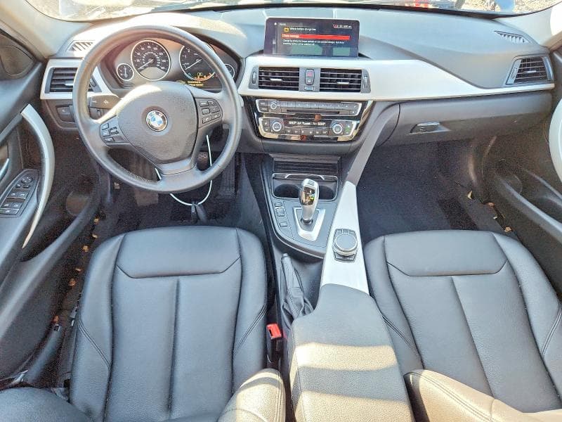 2018 BMW 320 XI 8