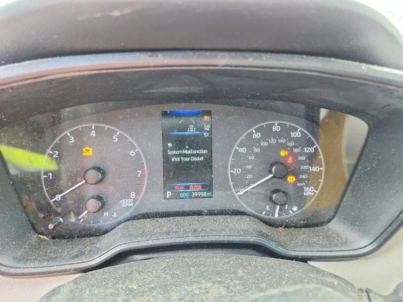 2025 TOYOTA COROLLA LE 9