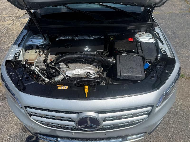 2021 MERCEDES-BENZ GLB 250 4MATIC 9