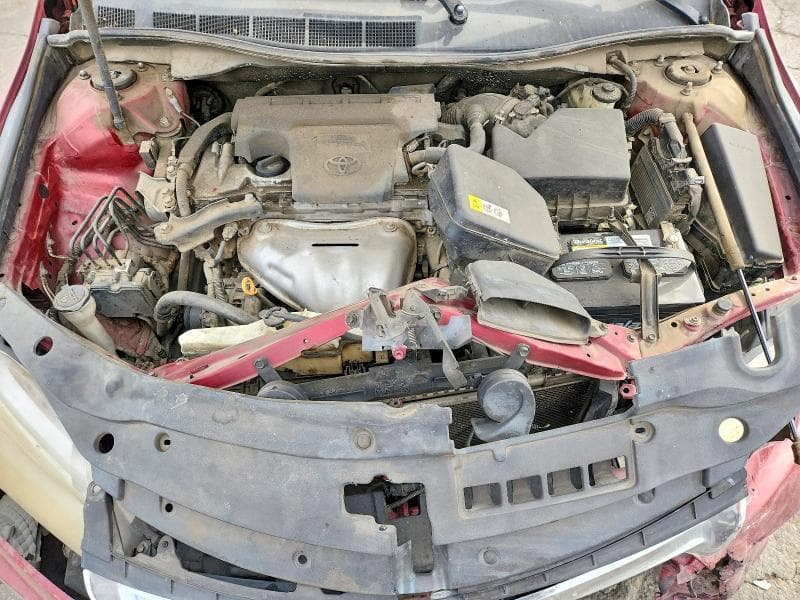2017 TOYOTA CAMRY SE 11