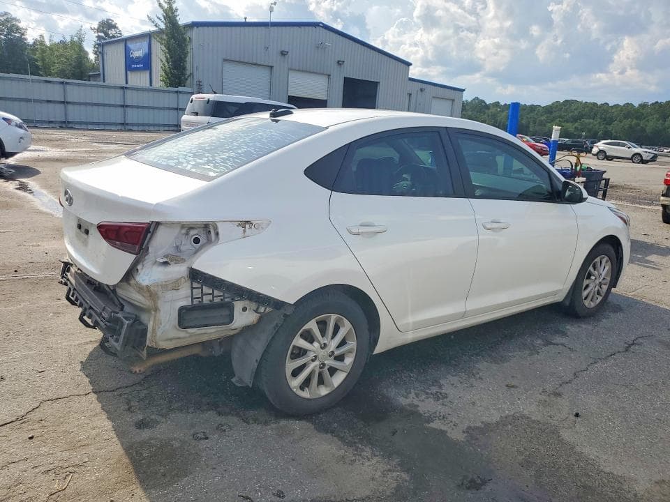 2018 HYUNDAI ACCENT SEL 3