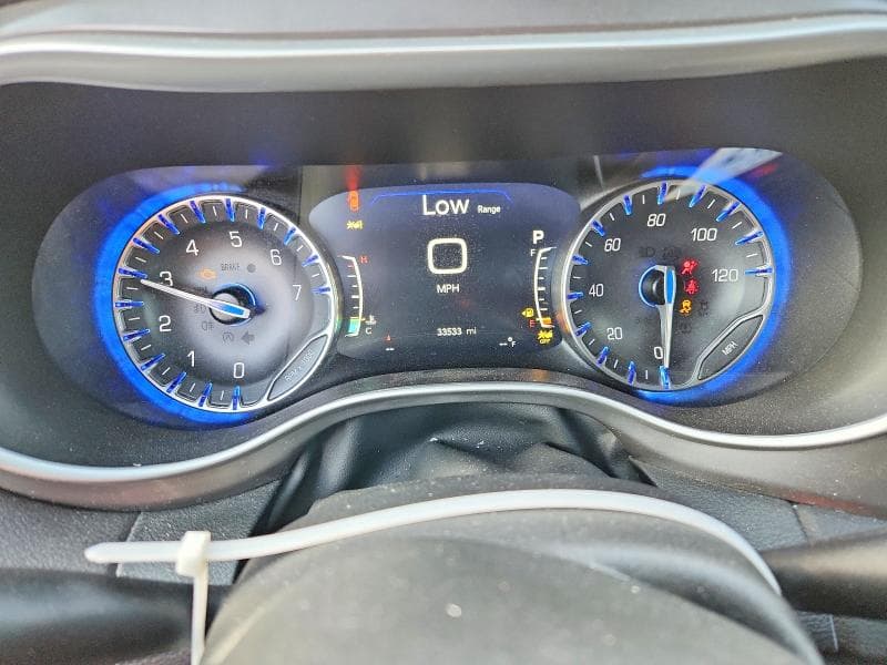 2025 CHRYSLER PACIFICA SELECT 9