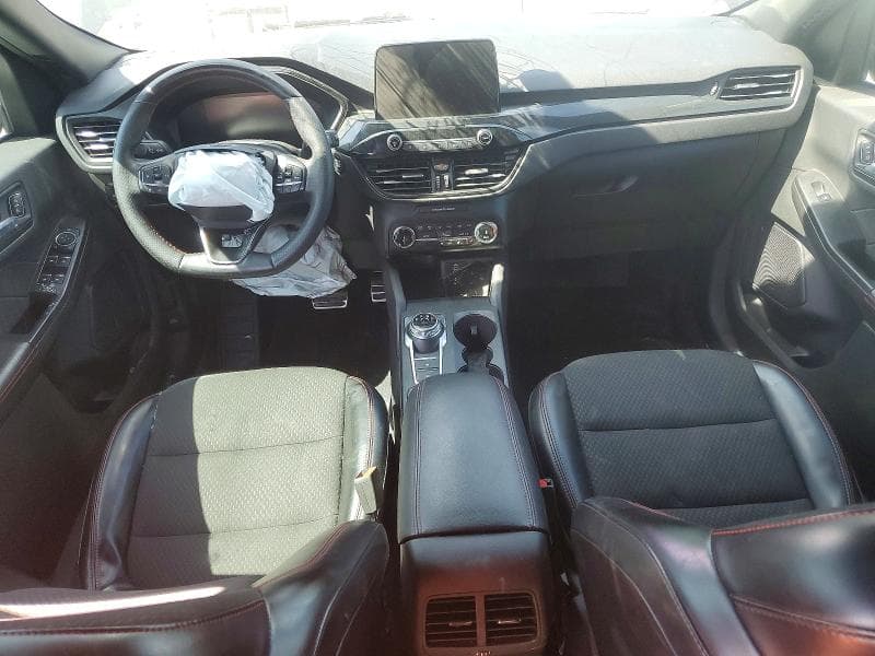 2024 FORD ESCAPE ST LINE 8