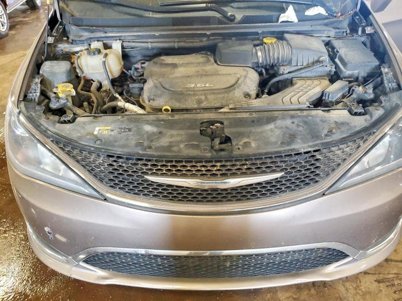 2018 CHRYSLER PACIFICA TOURING L PLUS 11