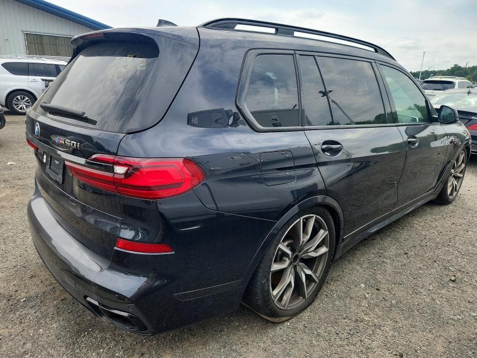 2020 BMW X7 M50I 3
