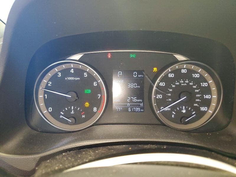 2017 HYUNDAI ELANTRA SE 9