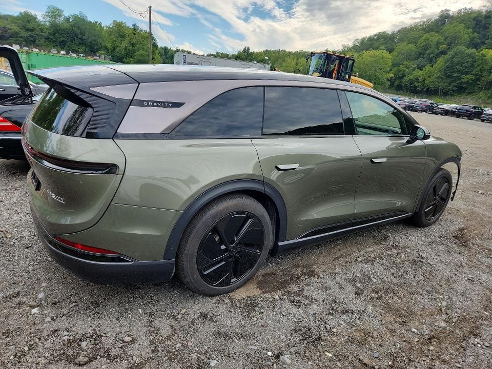 2026 LUCID MOTORS GRAVITY GRAND TOURING 3