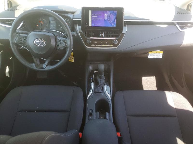 2025 TOYOTA COROLLA LE 8