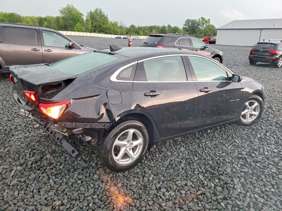 2017 CHEVROLET MALIBU LS 3