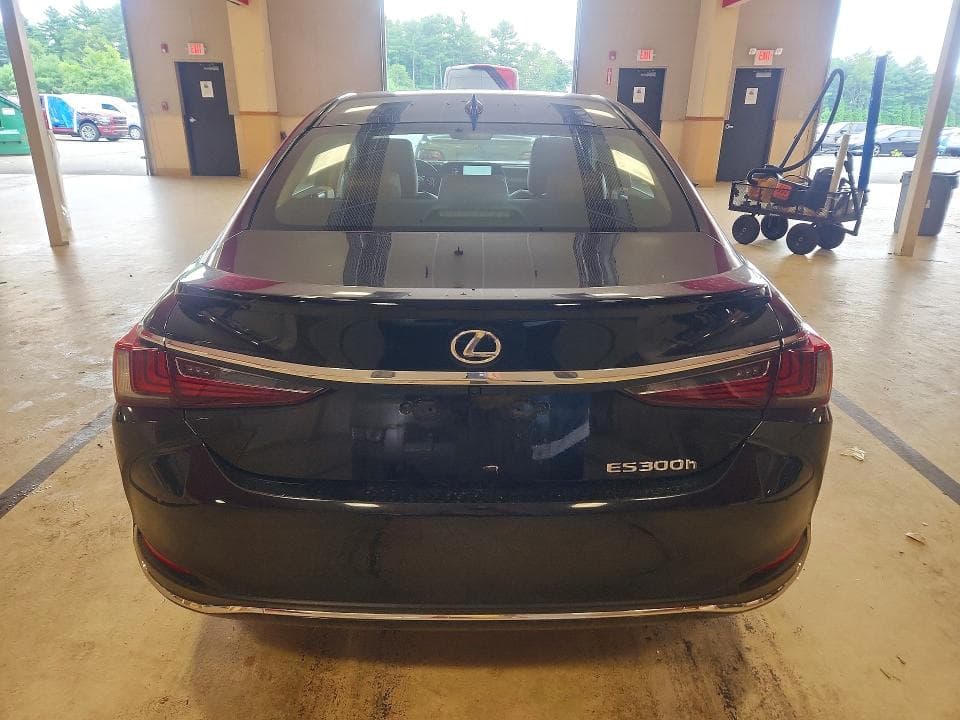 2025 LEXUS ES 300H BASE 6