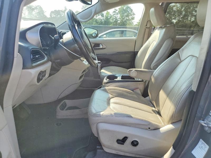 2021 CHRYSLER PACIFICA TOURING L 7