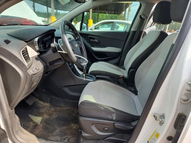 2020 CHEVROLET TRAX LS 7