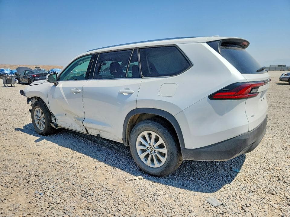 2025 TOYOTA GRAND HIGHLANDER XLE 2