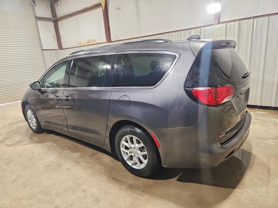 2021 CHRYSLER VOYAGER LXI 2