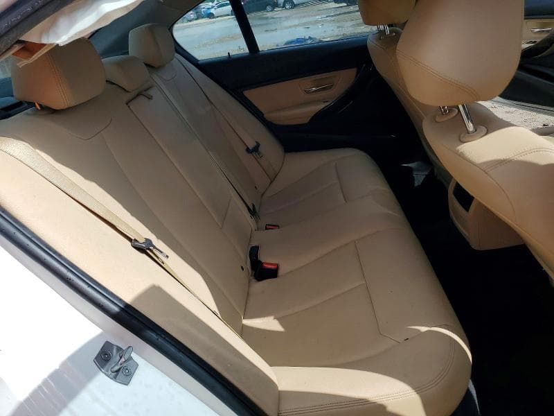 2017 BMW 320 I 10