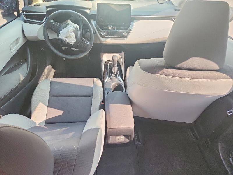2026 TOYOTA COROLLA LE 8