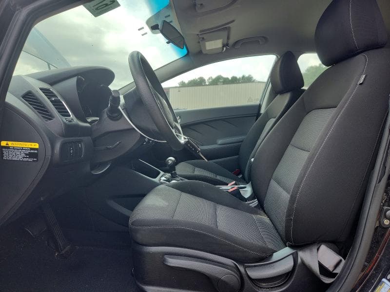2017 KIA FORTE LX 7