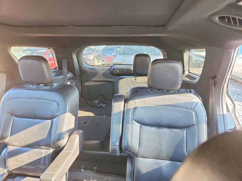 2020 FORD EXPLORER XLT 10
