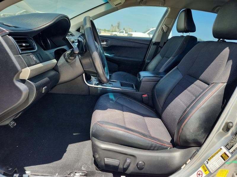 2017 TOYOTA CAMRY SE 7