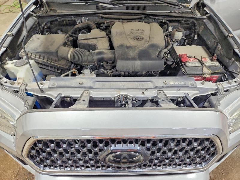 2018 TOYOTA TACOMA TRD SPORT 11