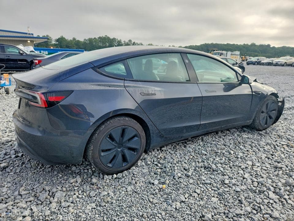 2024 TESLA MODEL 3 3