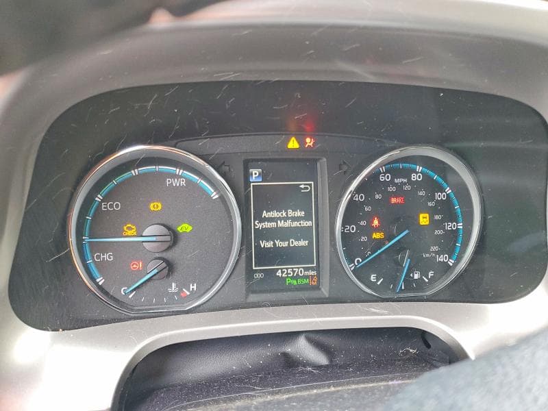 2018 TOYOTA RAV4 HV LIMITED 9