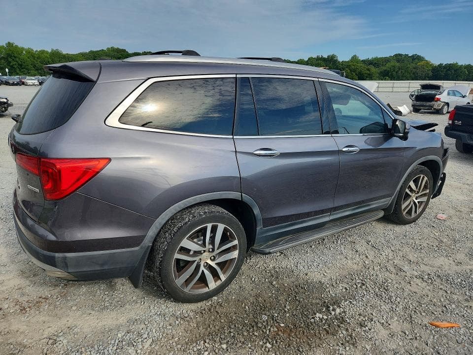 2017 HONDA PILOT TOURING 3