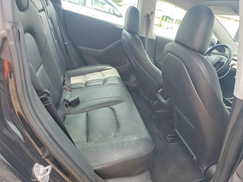 2018 TESLA MODEL 3 10