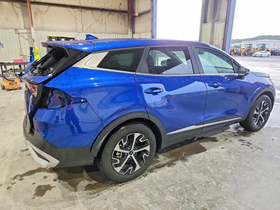 2025 KIA SPORTAGE EX 3