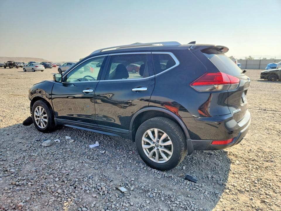 2017 NISSAN ROGUE SV 2