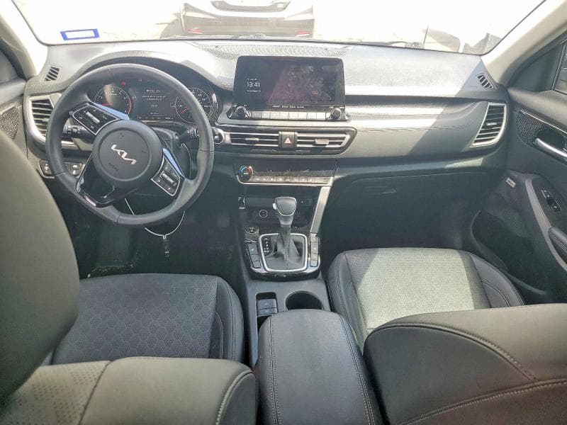 2023 KIA SELTOS SX 8