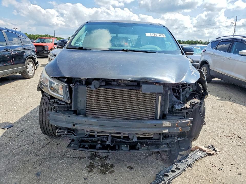 2017 KIA SEDONA LX 5